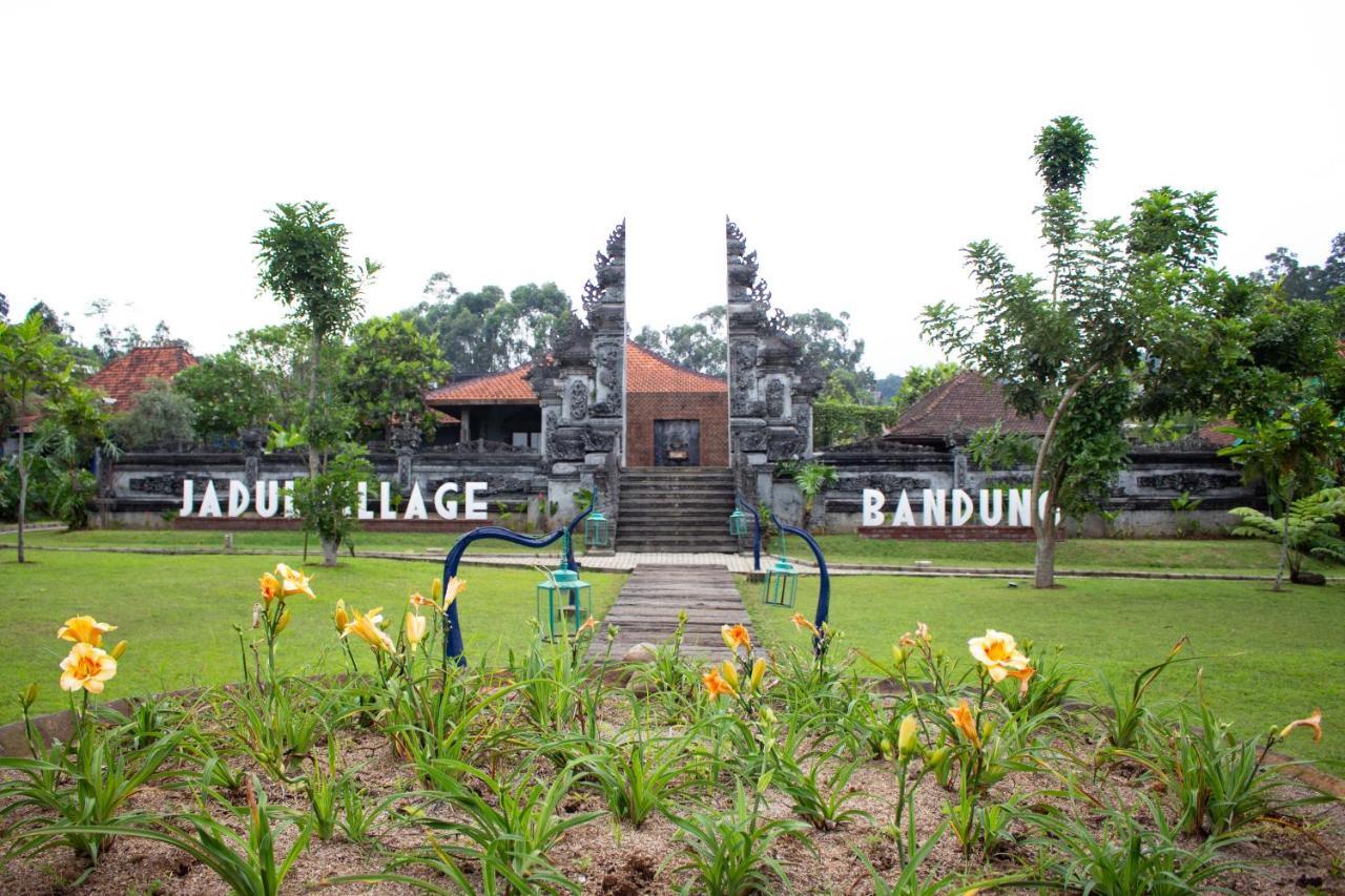 Jadul Village Resort Lembang Exterior photo